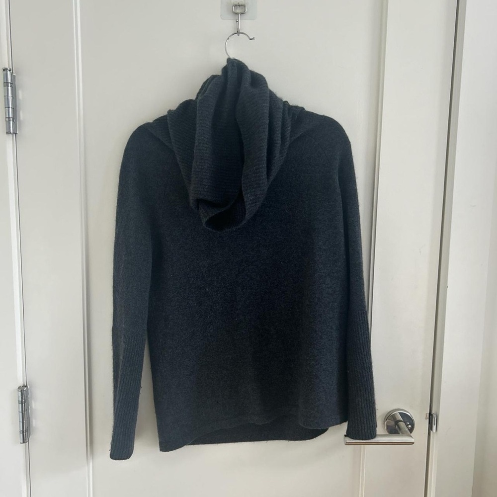 J.McLaughlin Charcoal Cashmere Sweater